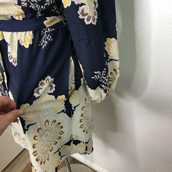 Vince Camuto Navy Long Sleeve Pocketed Dress - Picture 4 of 7